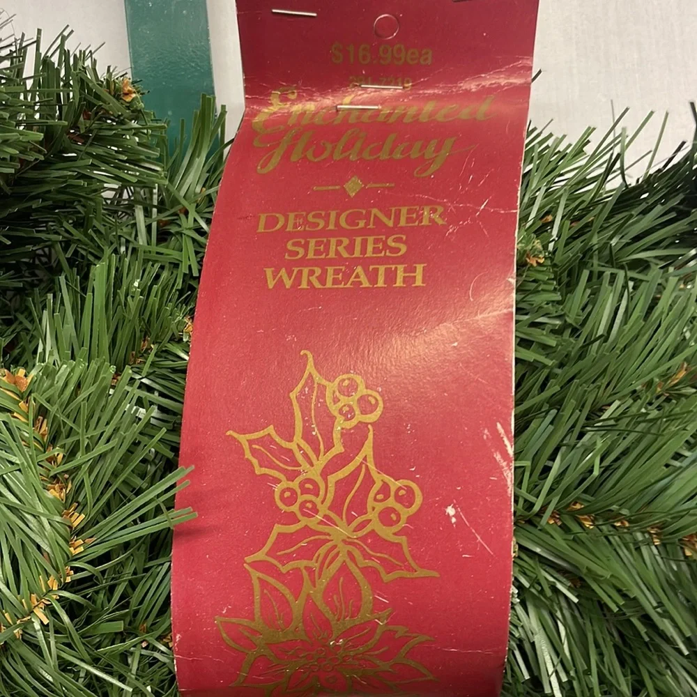 C Designer Series Wreath 24
